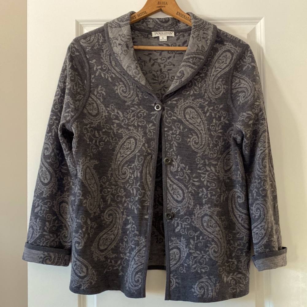 Pendleton Reversible Paisley Gray Cardigan Sweater w Collar